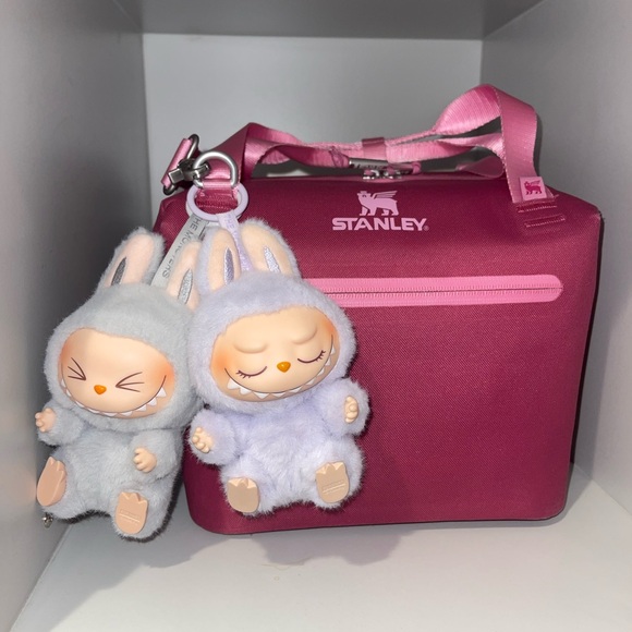 HEHE - Picture 9 of 9